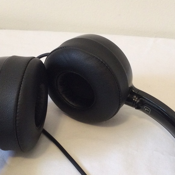 MPOW 071 Headset with Microphone - Picture 8 of 9